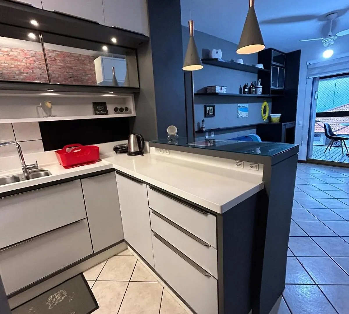 Beach, View, Comfort, Kids, Pet And Home Office! Florianópolis